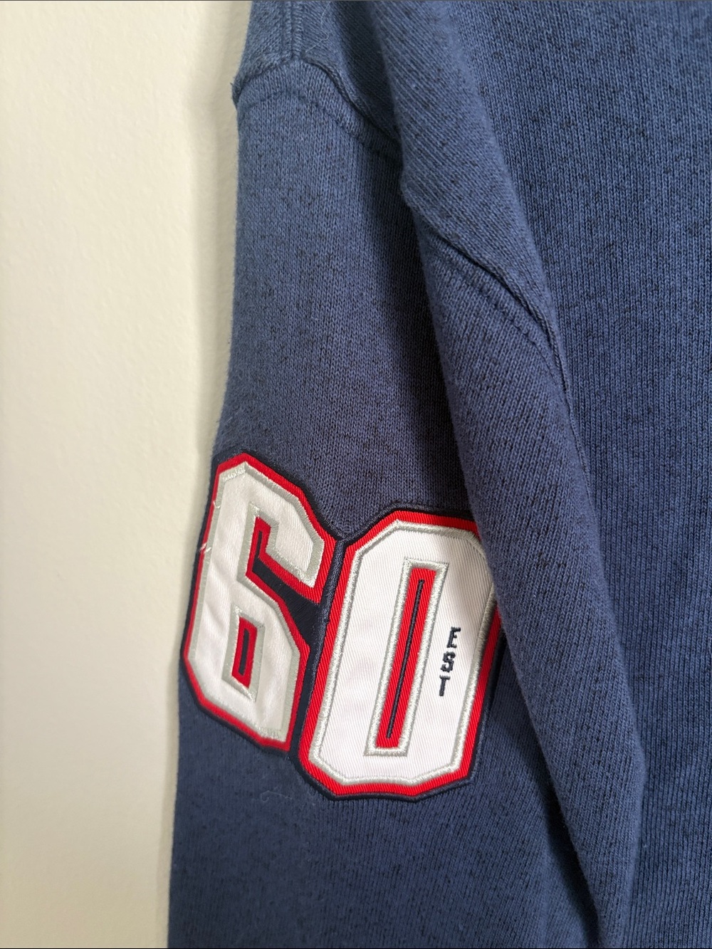 Patriots Crewneck - Picture 4 of 4